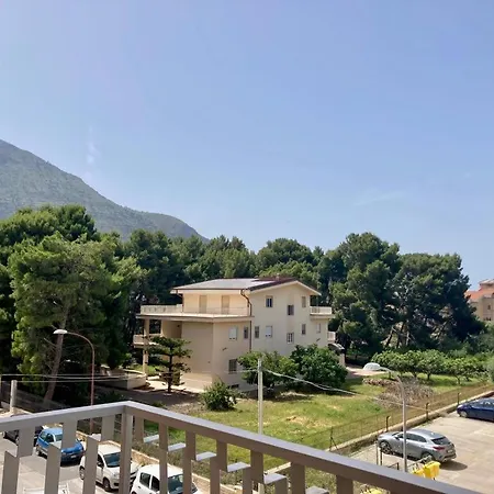 Easy Castellammare del Golfo